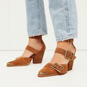 Jeffrey Campbell Like New Tan Heels Size 9